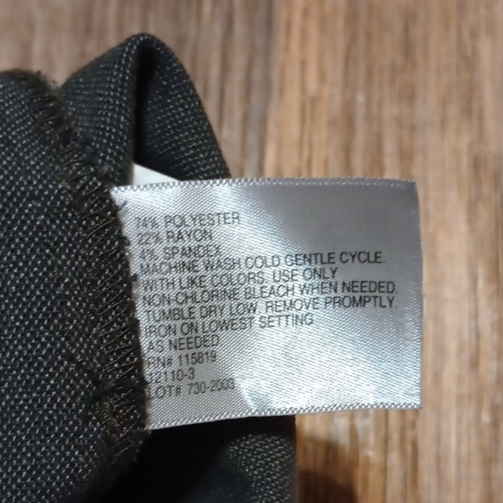 Women's Worthington Charcoal Gray Modern Fit Trousers Size 8p - Picture 4 of 5